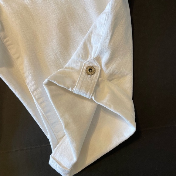Style & Co. Denim Bermuda cuffed white Jean shorts with accented pockets size 10 - Picture 4 of 6